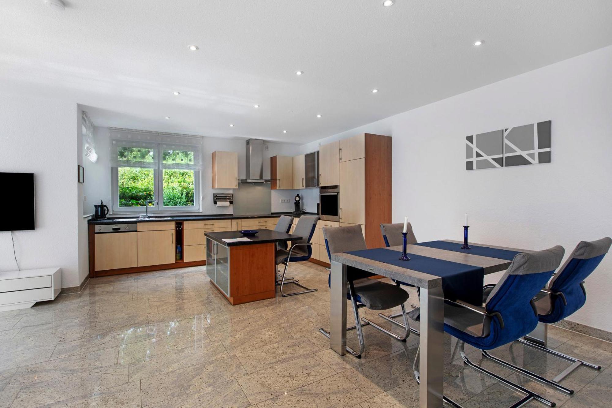 Ferienwohnung Milita 로라흐 외부 사진